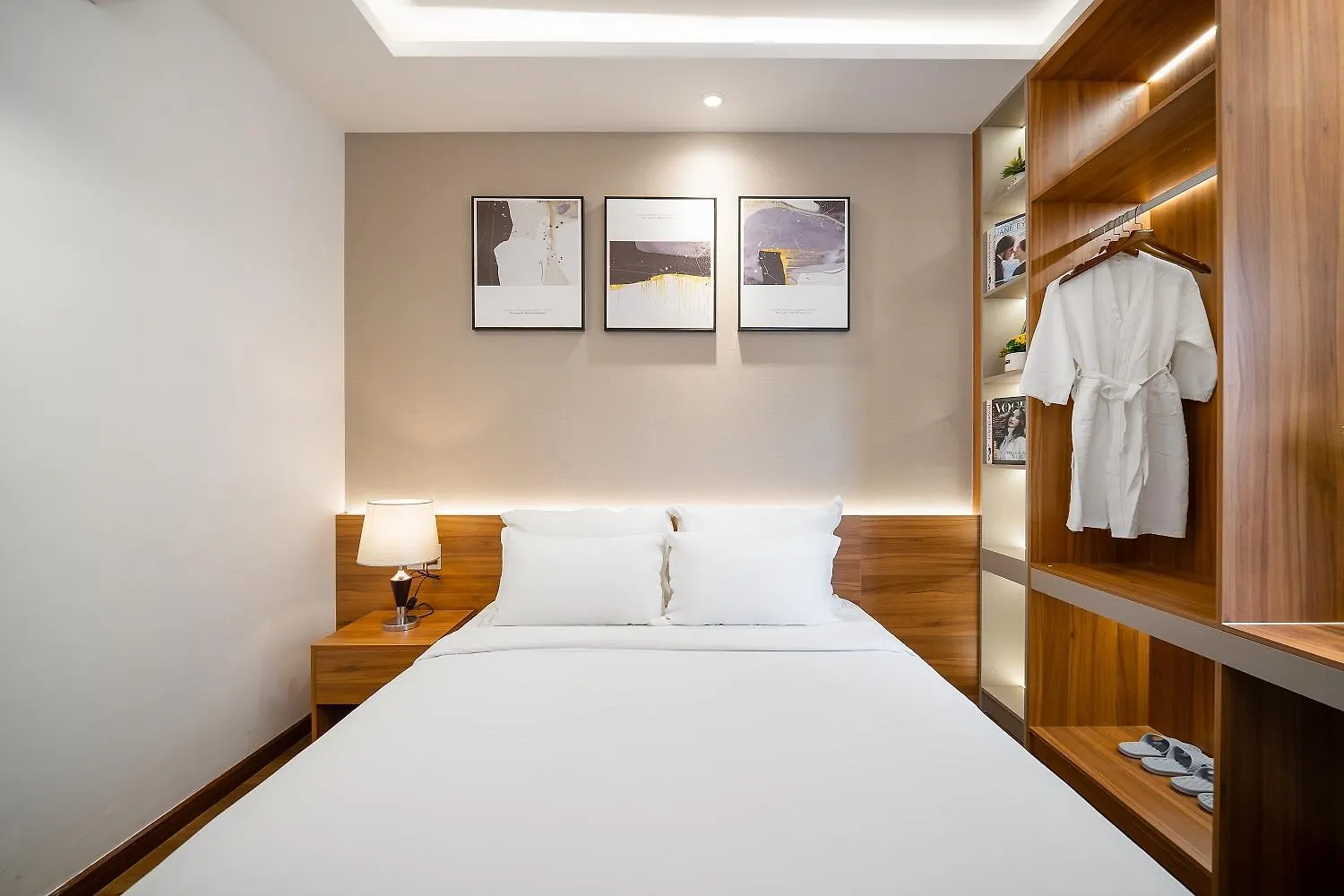 Duong Gia Hotel Dn By - Bay Luxury Da Nang 3*,